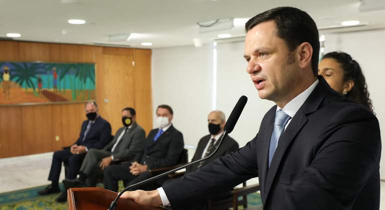 Novo ministro da Justiça decide trocar comando da Polícia Federal