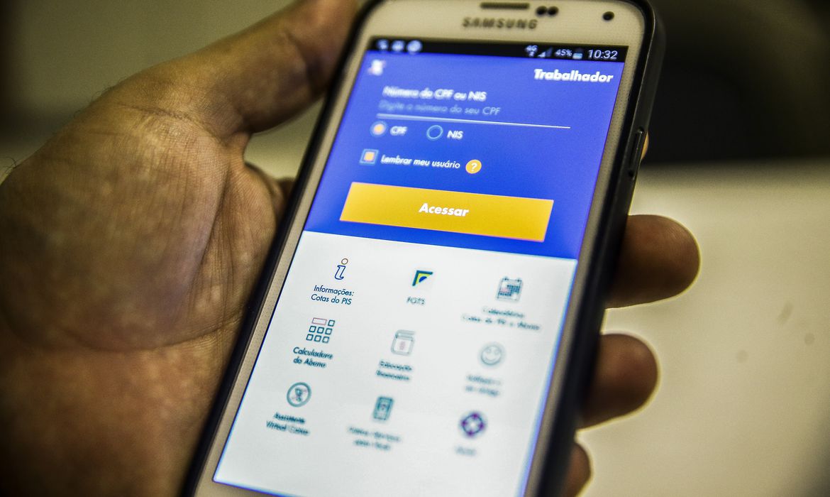 Estudo mostra que 33% dos trabalhadores não sabem como utilizar o FGTS
