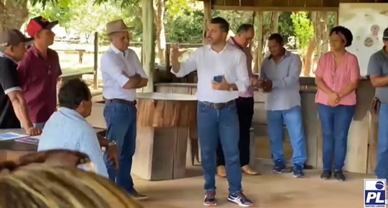 Deputado Ribamar vai em comitiva ao Distrito de Triunfo ouvir reivindicações e buscar soluções