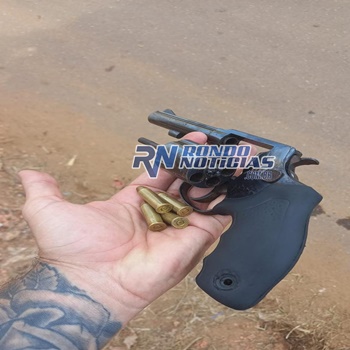 Apenado é preso portando arma de fogo e tornozeleira desligada