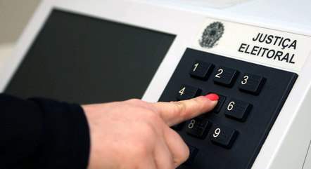 Brasileiros têm três meses para tirar título e votar nas eleições de 2022