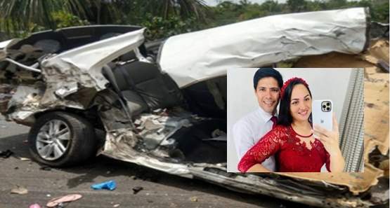 Carro se choca com caminhão e casal morre na hora, e filhos ficam feridos 