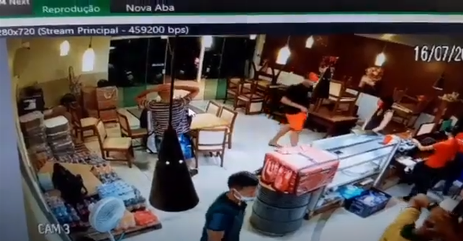 Assalto em pizzaria na Zona Norte de Porto Velho, veja o vídeo