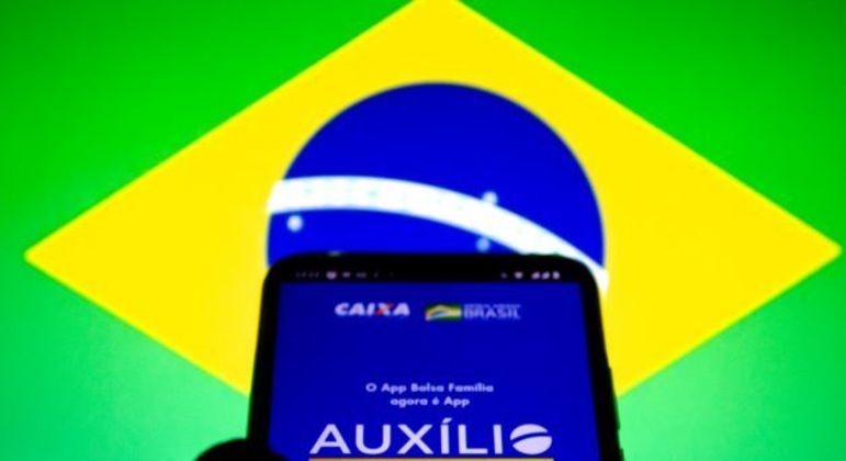 Beneficiários com NIS final 9 já podem movimentar Auxílio Brasil
