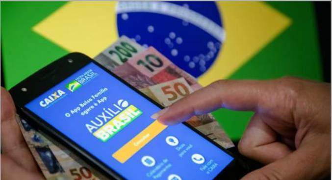 
Auxílio Brasil de R$ 400 começa a ser pago nesta segunda-feira (14) a 18 milhões de pessoas