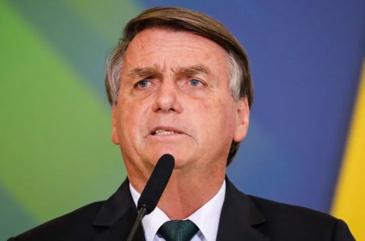 Presidente Bolsonaro volta a pedir CPI para investigar Petrobras: “Os preços são um abuso!”