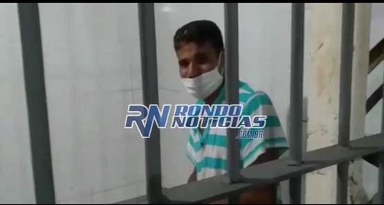 Homem arrependido se entrega após esfaquear mulher para roubar

