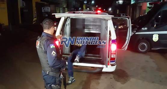 Homem é preso no bar "Anacondas", suspeito de tráfico de drogas