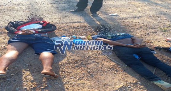 Denarc prende dupla com droga enrolada no corpo no Distrito de Araras