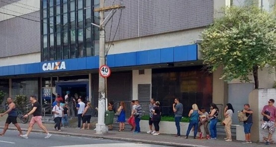  Saque-aniversário do Fundo de Garantia do Tempo de Serviço é liberado para nascidos em julho

