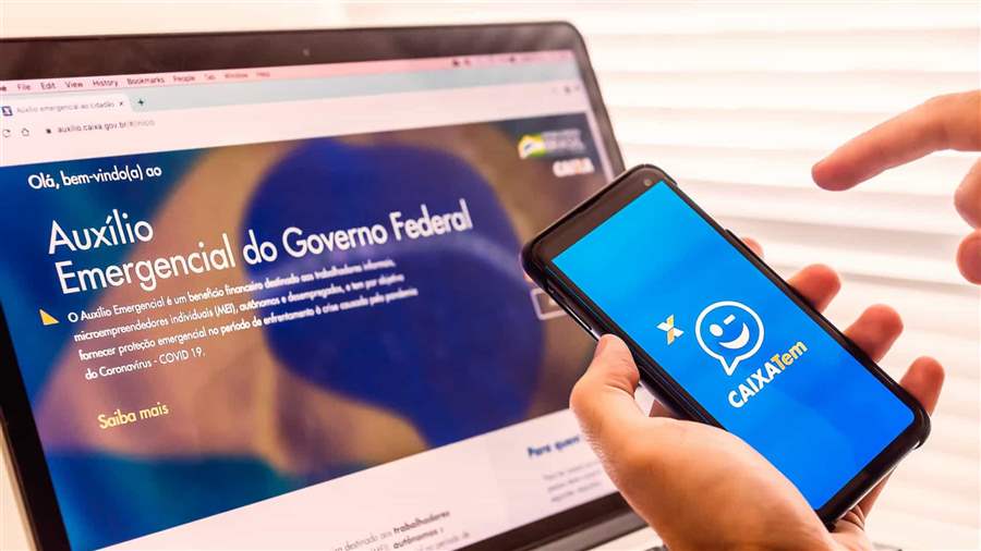 Trabalhadores nascidos em outubro podem sacar auxílio emergencial
