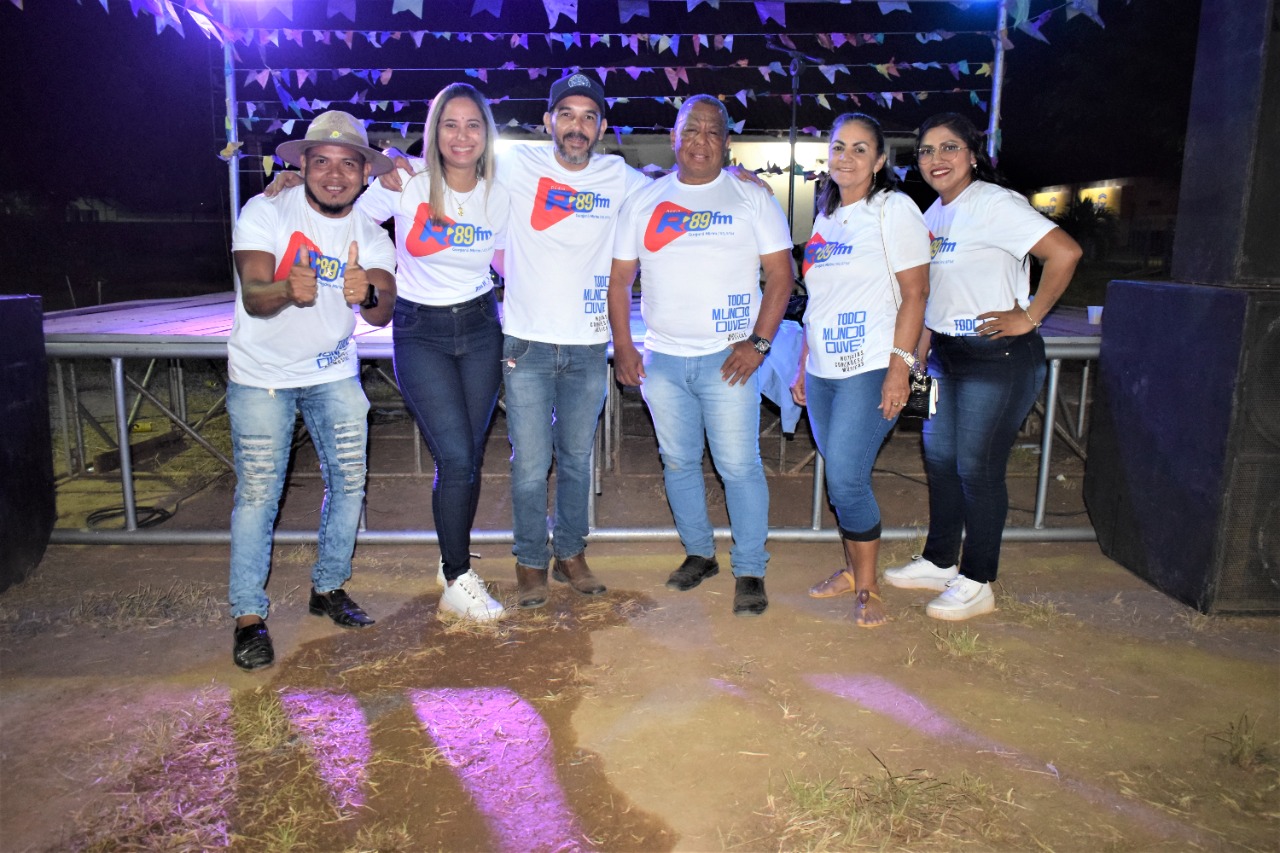 Rádio Rondônia de Guajará Mirim realiza com sucesso arraial "Locutor na Roça"
