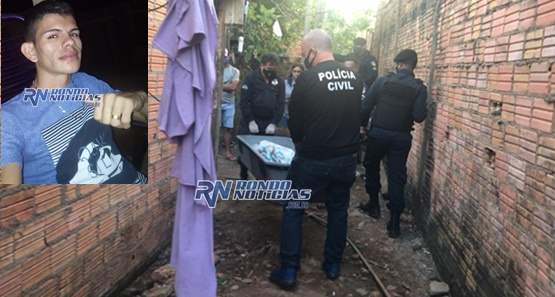 Apenado com tornozeleira eletrônica é morto a tiro na frente de residência 