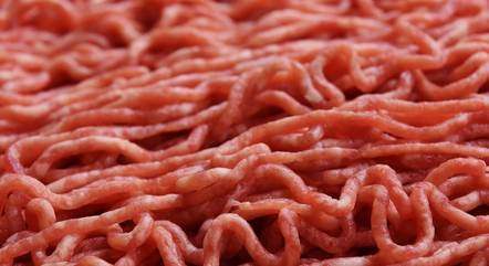 
Preço das carnes subiu mais de quatro vezes acima da inflação oficial em quase três anos