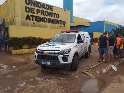 Homem é preso após assaltar e esfaquear professor na zona leste