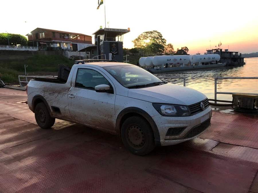 Carro roubado em Porto Velho é encontrado em território boliviano