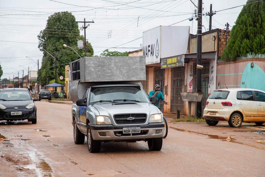 Prefeitura orienta a população da capital para os riscos da Covid-19