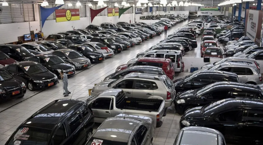 Produção de veículos avança 11% em março ante fevereiro; vendas sobem 10,9%, diz Anfavea