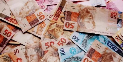 INSS começa a pagar este mês a segunda parcela do 13º salário