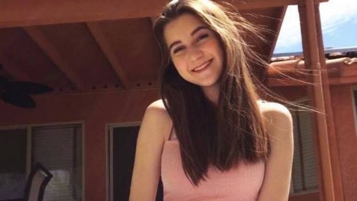 Jovem sofre de alergia à água, caso raro que acontece com uma a cada 200 milhões de pessoas
