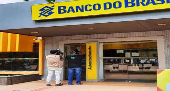 Homem é roubado após sacar dinheiro no Banco do Brasil na capital
