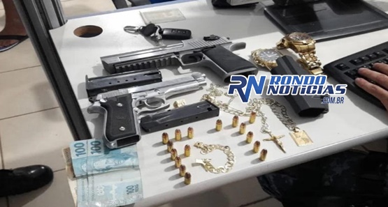 Trio é preso com armas em Corolla após intensa perseguição da Polícia 