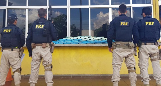  Polícia Rodoviária Federal apreende quase 50 kg de Cocaína em Porto Velho
