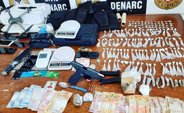 PC prende 7 pessoas  durante operação contra tráfico de drogas na capital 