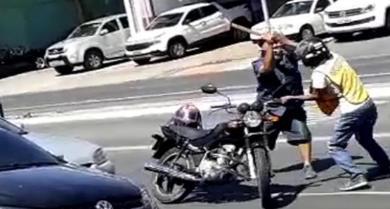 Mototaxista é agredido por marido de passageira após realizar corrida 