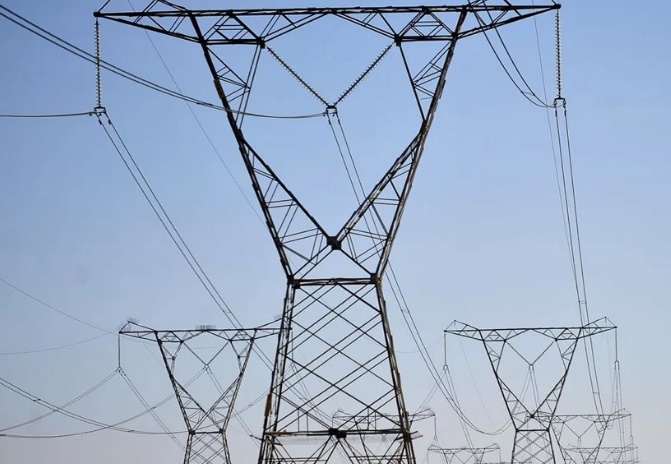 Agência Nacional de Energia Elétrica mantém bandeira tarifária verde para novembro
