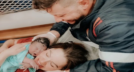 
Bebê nasce na ambulância em que pai trabalha e emociona equipe em SC
