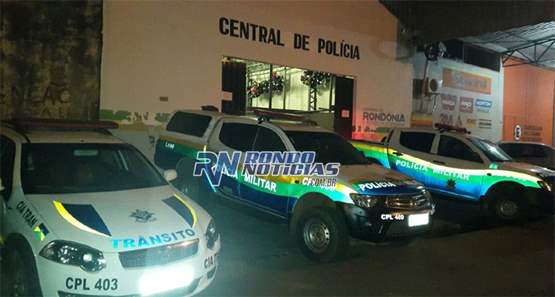 Preso homem bêbado que deixou filho cair no chão e agrediu esposa