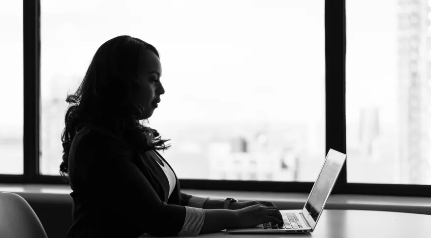 Com 34%, Brasil supera índice mundial de mulheres à frente de empresas médias