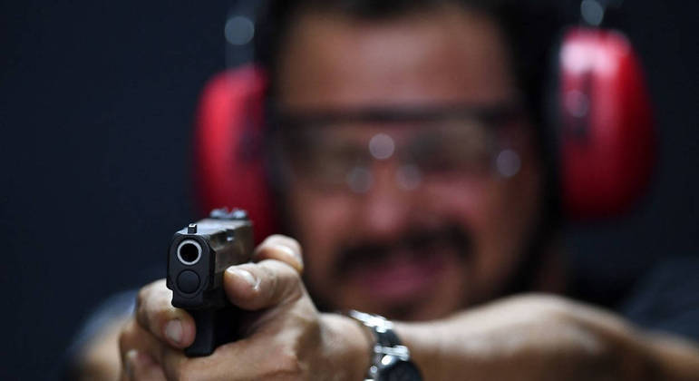 Número de armas de caçadores e atiradores na Amazônia aumenta 700% desde 2018
