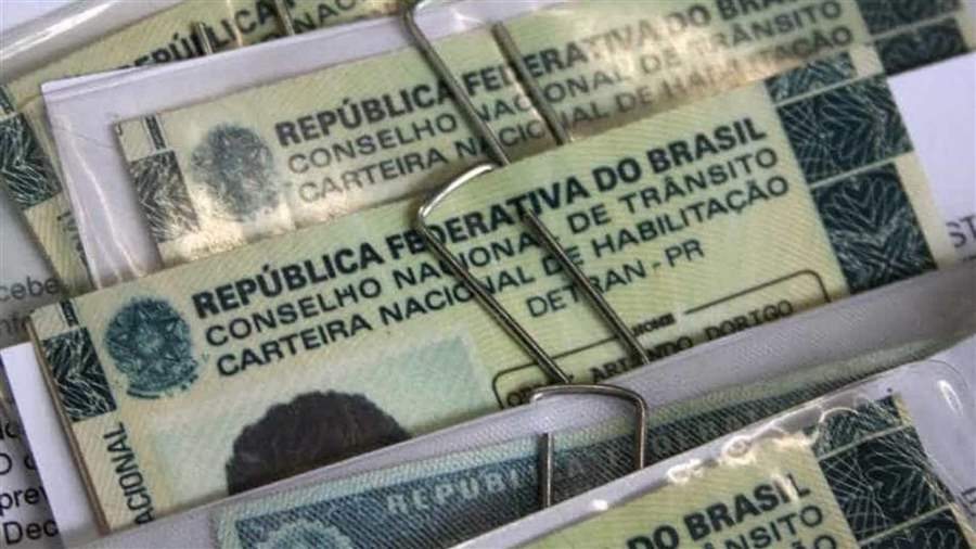 Lei que sobe limite de pontos da CNH deve livrar ainda mais motoristas de punição
