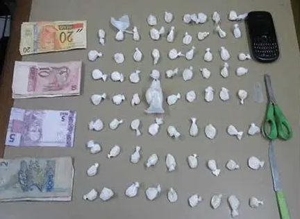 PM prende dupla que comercializava drogas na Zona Norte da Capital