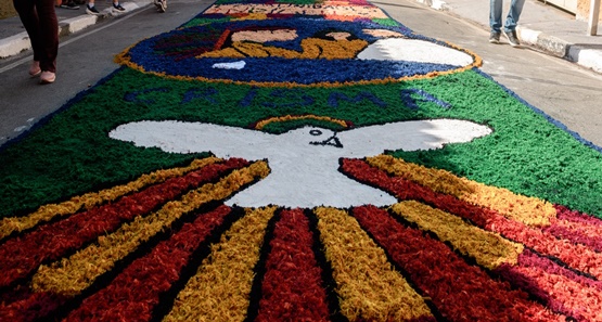Dia de Corpus Christi é celebrado com procissão em Porto Velho
