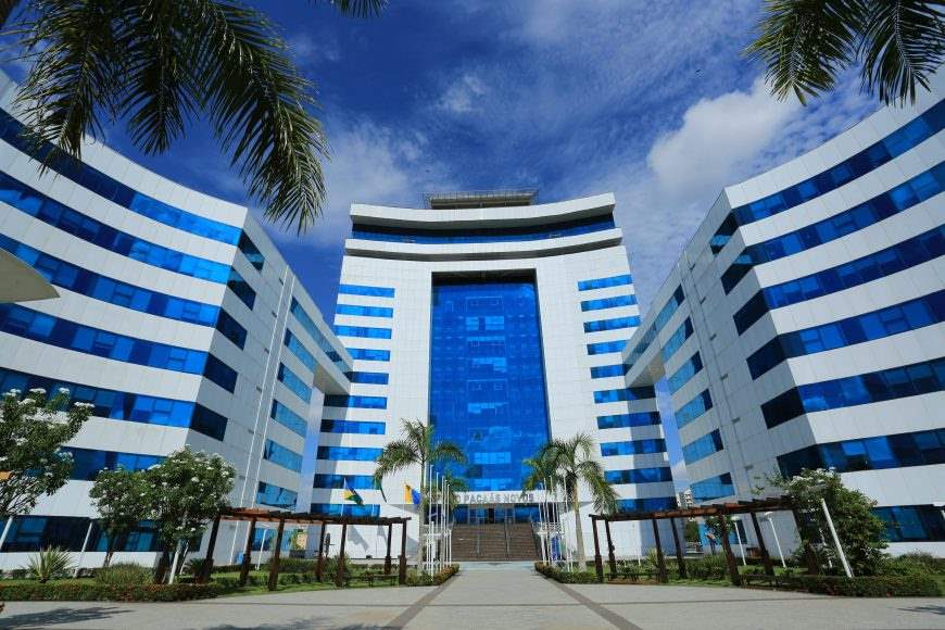 Governo avança em políticas públicas e sanciona Lei que prevê emissão de diplomas em braile 