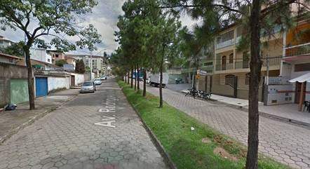 Homem é preso suspeito de esfaquear tio e irmão mais novo em Minas

