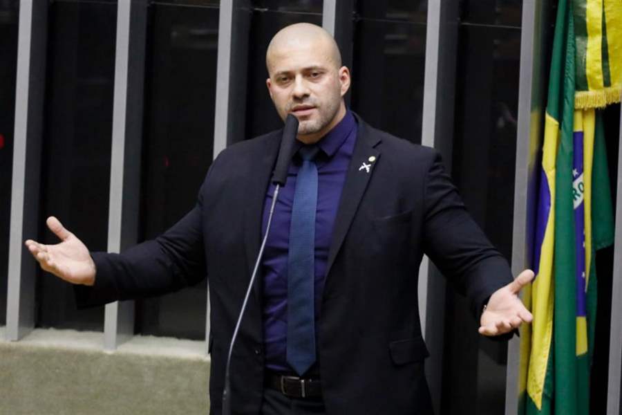 Supremo forma maioria para manter prisão do deputado bolsonarista Daniel Silveira
