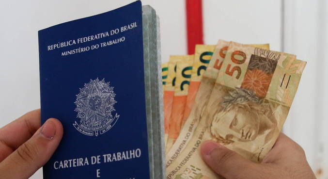 Veja quem tem direito a receber o 13º salário em novembro 