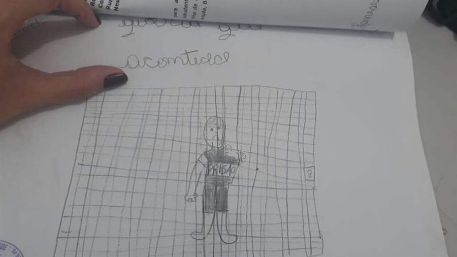 Idoso é preso suspeito de estuprar criança de 6 anos, menina denunciou crime na escola