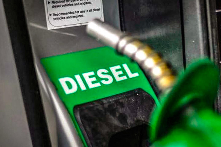Petrobras anuncia redução de R$ 0,30 por litro no  diesel a partir de terça-feira, 20