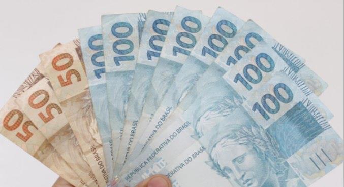 Em 12 horas, 20,5 milhões fazem consulta por dinheiro esquecido em contas bancárias
