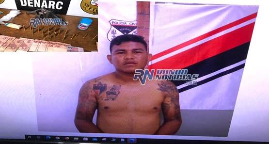 Denarc fecha boca de fumo e prende homem com drogas e armas 