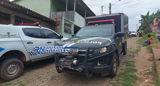 Homem baleado e agonizando procura abrigo em residência, mas vai a óbito 