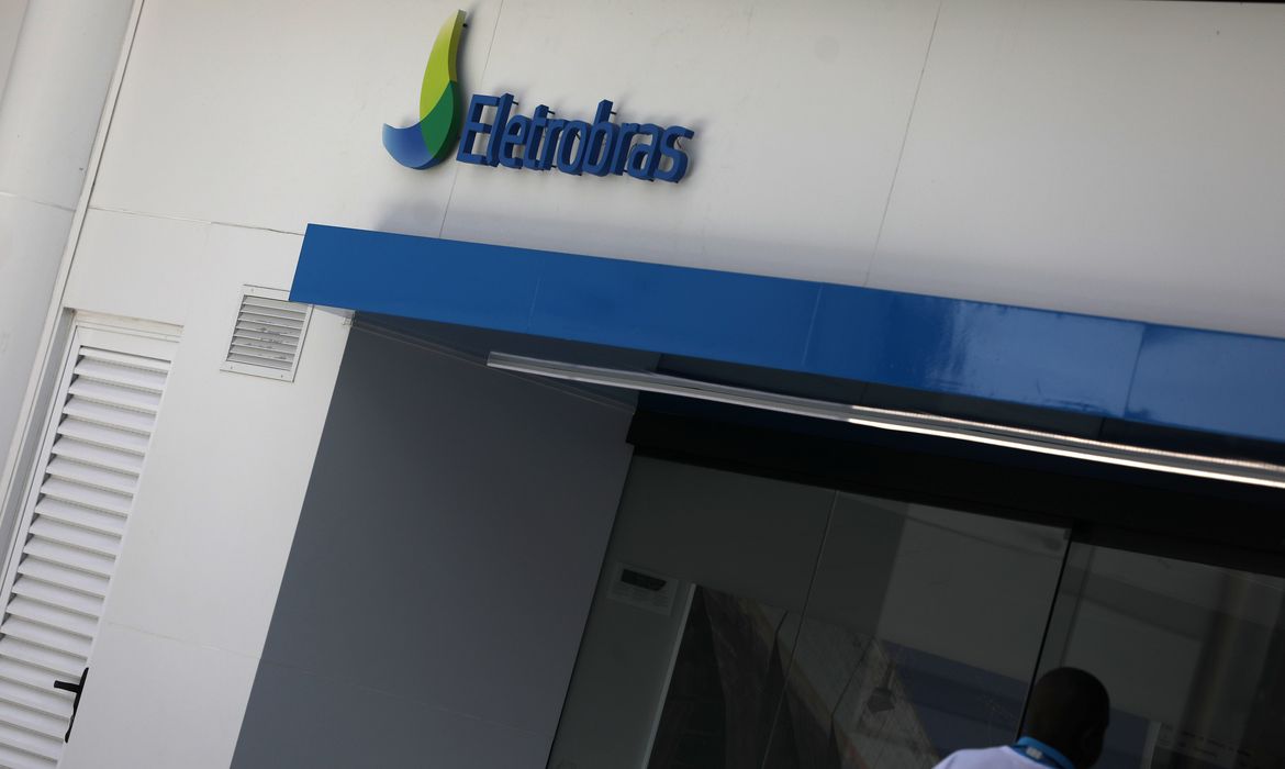 Reserva de ações da Eletrobras com recursos do FGTS começa hoje
