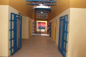 Assaltantes roubam arma de vigia de escola na zona Leste da capital