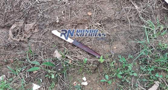 Idoso de 78 anos  é assassinado com facada na barriga e agoniza até a morte 