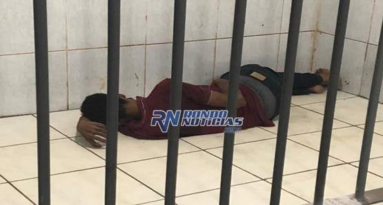 Usuário de drogas armado rouba celular de casal mas é preso 